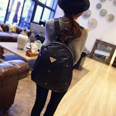 雙肩包韓版休閑女包 時(shí)尚鉚釘背包 潮流英倫&hellip;-堆糖,美好生活研究所